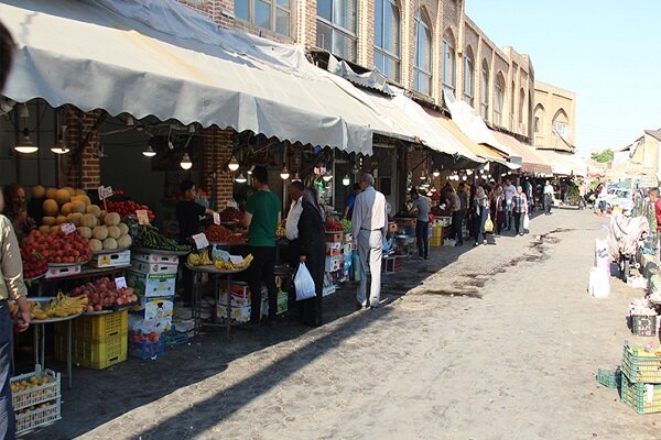 بازارچه‌های فصلی در معابر بوستان‌های منطقه ۳ راه‌اندازی می‌شوند