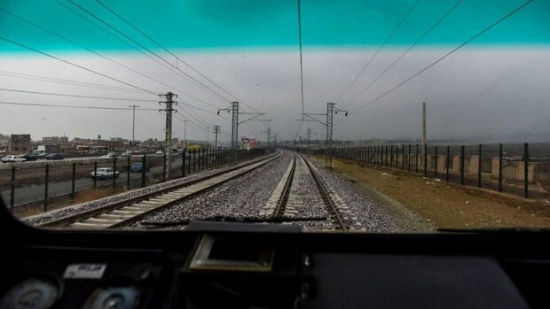 تغییر برنامه حرکت قطارهای تندرو در خط ۵ مترو از ۲۱ فروردین