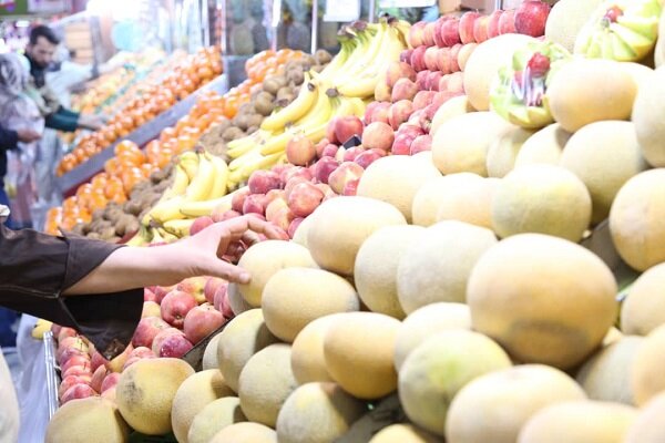 قیمت ۲۱ محصول در میادین شهرداری تهران کاهش یافت