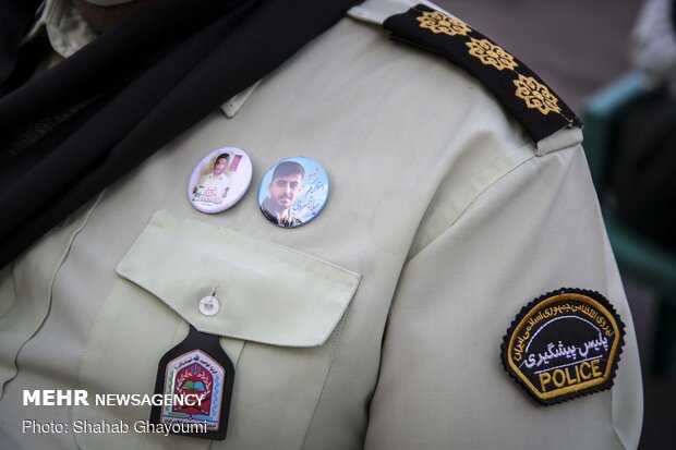 اعطای کارت ضابطین قضائی به هزار نفر از نیروهای یگان حفاظت شهرداری