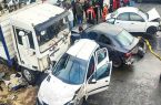 برخورد یک کامیونت با ۱۲ خودرو در تهران‌پارس