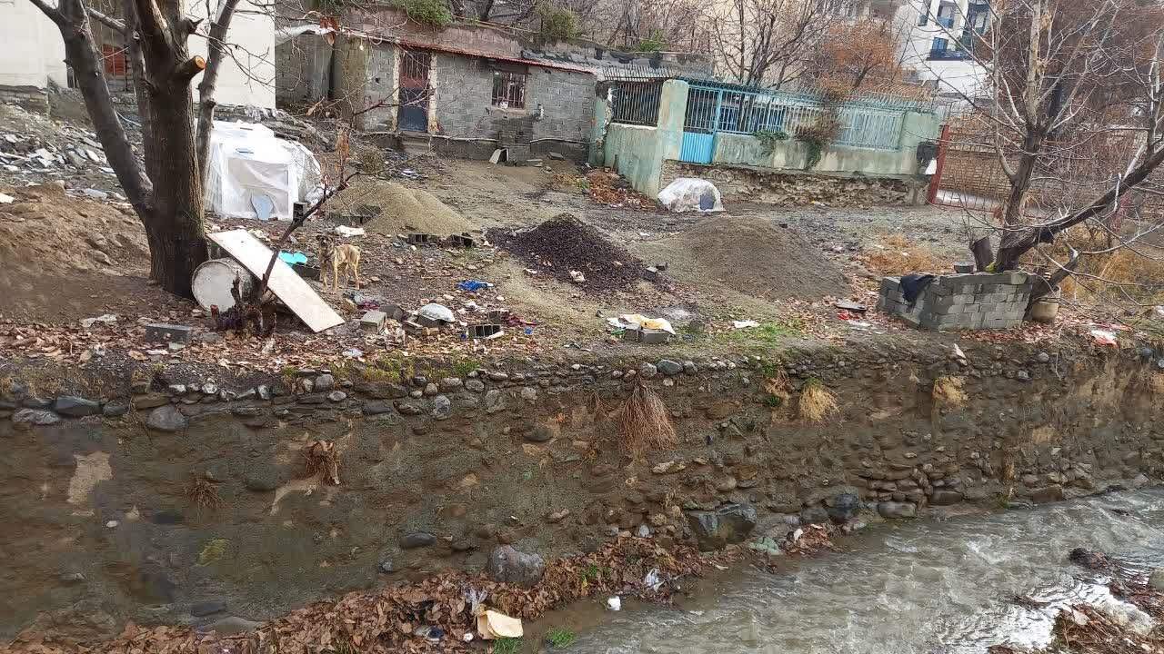 مدیریت بحران به وضعیت رودخانه خواری در رودهن ورود کرد