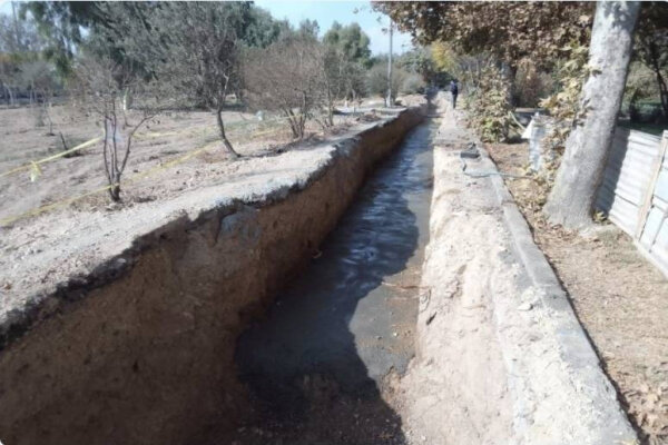 تقویت شبکه آبهای سطحی با بازسازی ۲۲۰۰ متر کانال در منطقه ۱۹ تهران