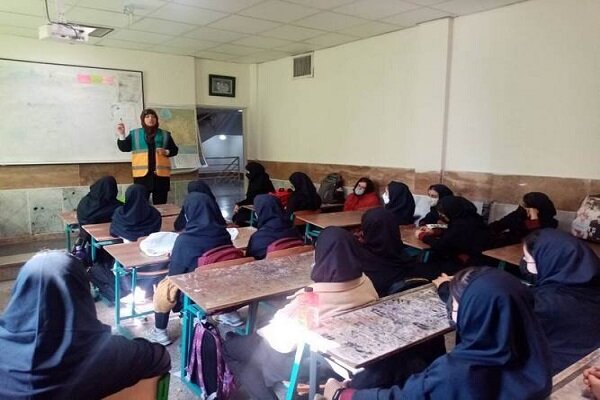 کانون آموزشگران مناطق در تهران راهاندازی شد