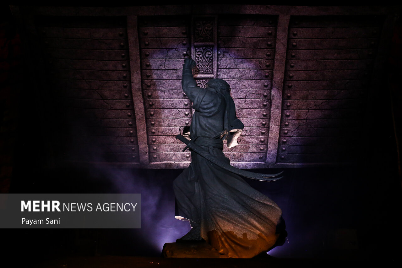 «فاتح خیبر» در میدان امام خمینی؛ نماد پیوند ایمان علوی و مقاومت ایرانی