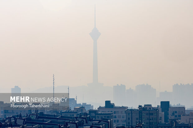 کیفیت هوای تهران همچنان ناسالم است