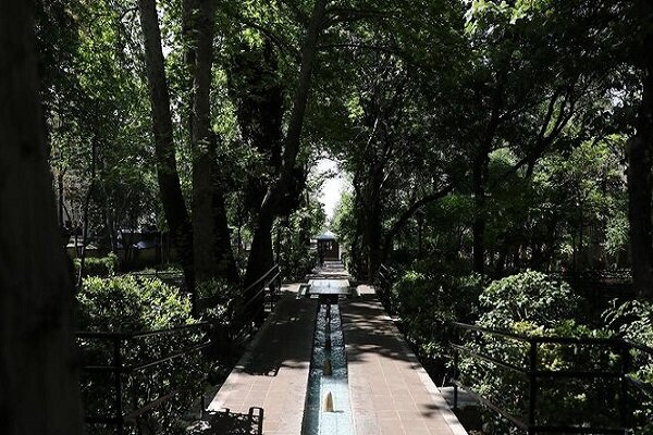 اقوامی‌پناه: بیش از ۲۴۳۷ بوستان در تهران در خدمت شهروندان است