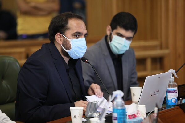 تخریب حوض خانه لرزاده به علت جلوگیری از صدمه به خانه انجام شد