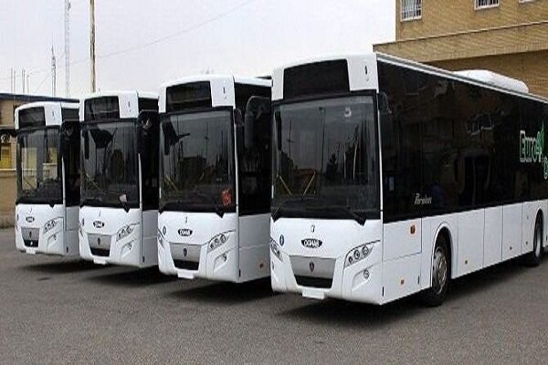 امسال ۱۵۳ دستگاه اتوبوس سهمیه وزارت کشور به اصفهان تحویل
می‌شود