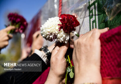 تهران میزبان مراسم تشییع پیکر ۱۰۰ شهید گمنام در روز شهادت حضرت زهرا(س)