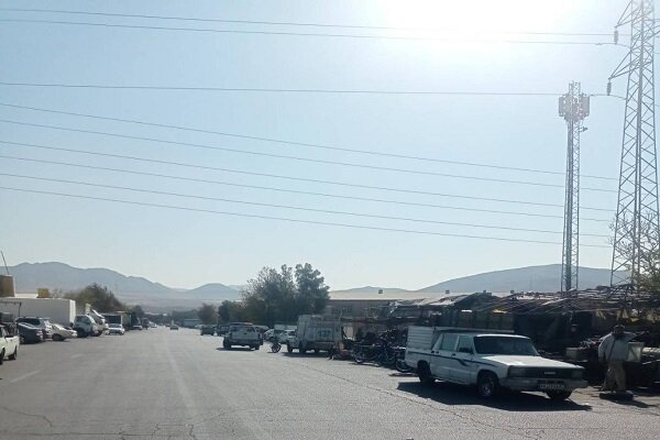 جمعآوری فعالیت وانتهای میوهفروش غیرمجاز با دستور قضایی