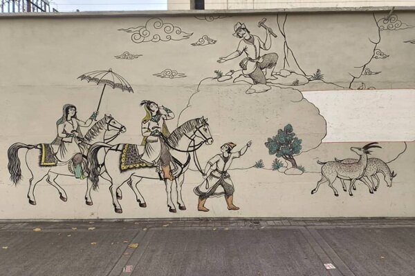 مرمت دیوارنگاره شاهنامه پس از ۱۰ سال در خیابان کریمخان