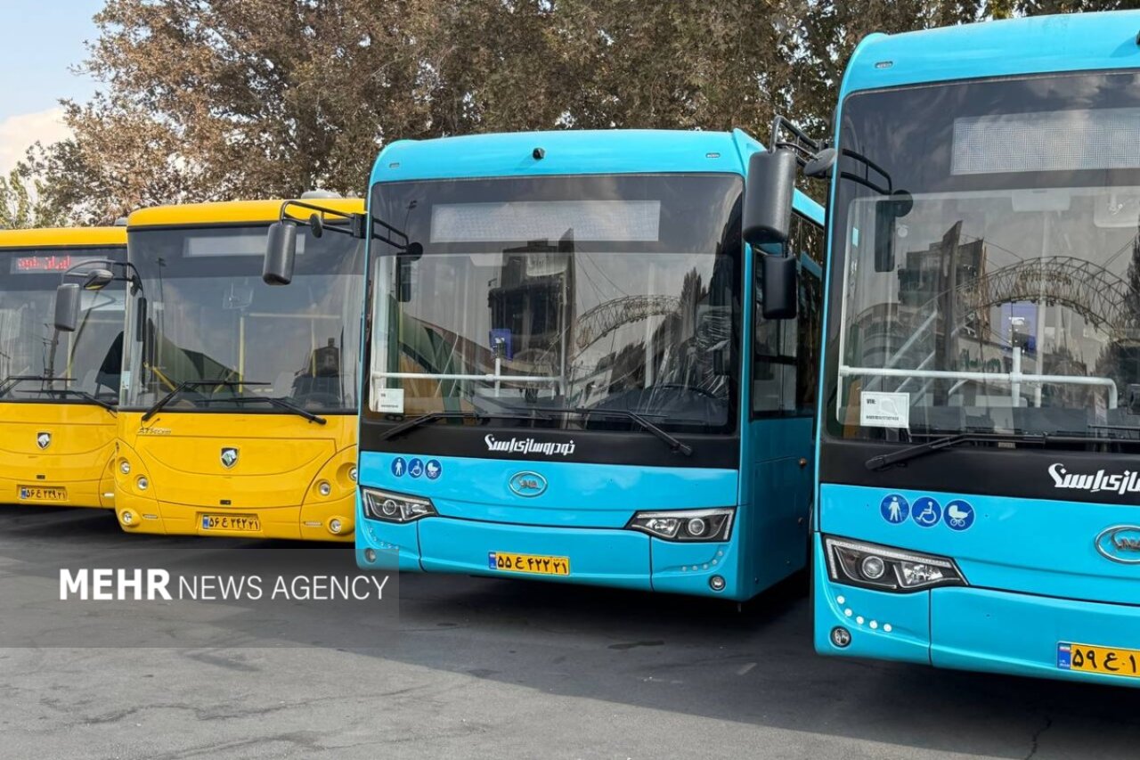 خدمات‌رسانی اتوبوسرانی تهران به شرکت‌کنندگان در مراسم تشییع شهدا