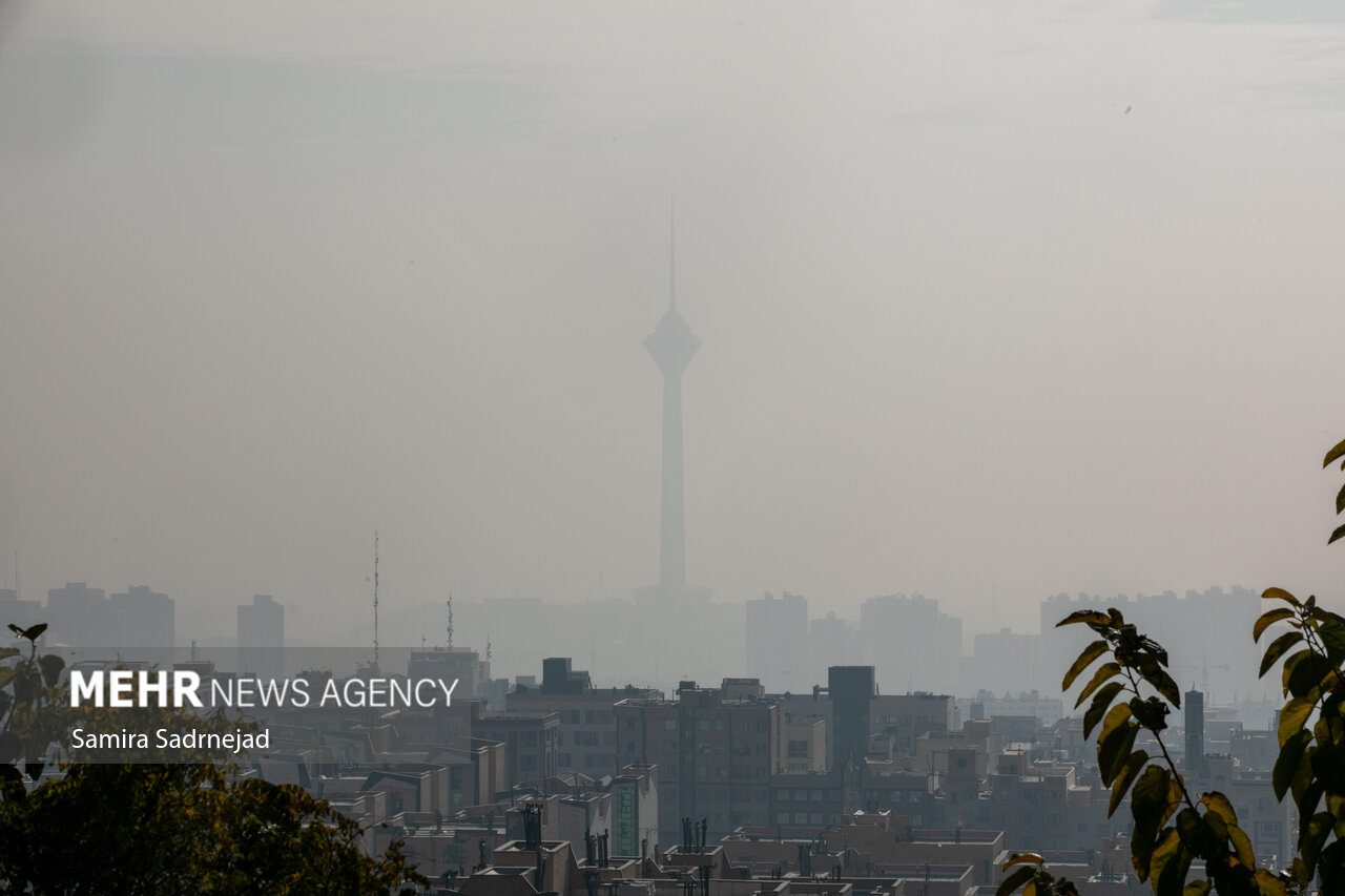 وضعیت هوای تهران قرمز است؛ افزایش شاخص آلودگی هوا