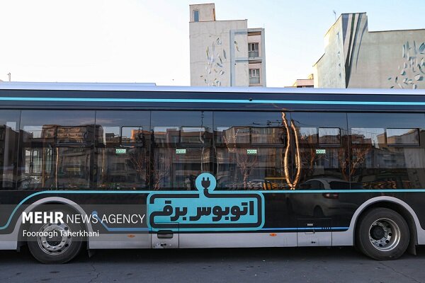 ویژگیهای اتوبوسهای ۱۸ متری جدید در تهران چگونه است؟